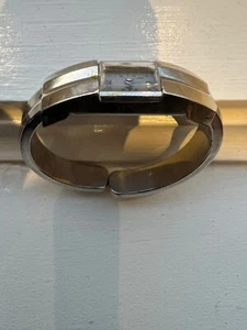 BENRUS VINTAGE LADY'S GOLD FILLED BANGLE WATCH - RUNNING - Picture 1 of 6