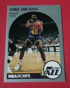 1990-91 Hoops Utah Jazz Basketball Card #286 Mike Brown - Picture 1 of 2
