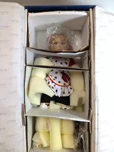 Debi Kuhn Puppe Kari Master Piece Gallery 56cm lim. F19 - Bild 1 von 6