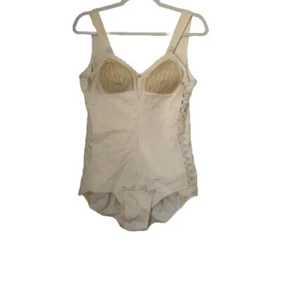 Body/faja/modelador de cuerpo grande vintage de los años 50 con botones Foto 1 de 4
