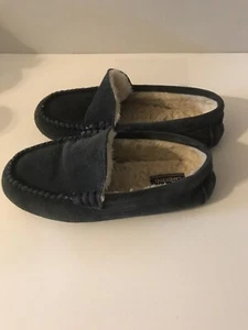 Lands' End Men's Suede Moccasin Slippers - Arctic Gray Size 6M - Picture 1 of 3