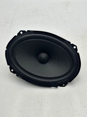 BMW i3 2018 Subwoofer 9285272 BCE28966 - image 1 of 3