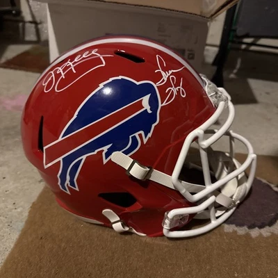 Casco Jim Kelly Thurman Thomas Autografiado Bills Greats Rojo Retro Tamaño Completo Foto 1 de 4