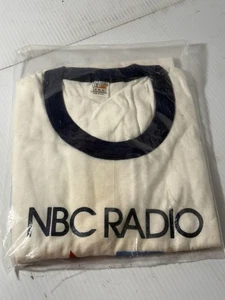 Vintage T-Shirt. NBC Radio Olympic Odyssey-Hanes-med-38-40. NOS. T-Shirt. Lesen - Bild 1 von 9