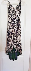 Betsy Johnson Schneeleopardenmuster Polyester High-Low Kleid Damengröße 8 neu mit Etikett - Bild 1 von 5