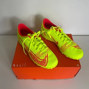 Nike Mercurial Vapor 14 Club Astro Turf Football Boots Green - UK 6 - Brand New - Picture 1 of 16