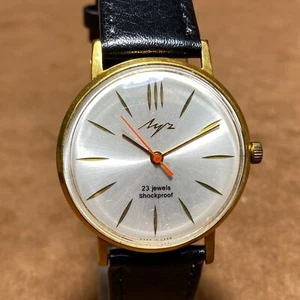 Luch Ultra Slim Vintage Men's Watch 2209 Soviet Mechanical Wrist Watch 23 Jewels - Picture 1 of 12