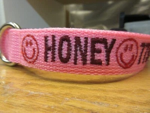 Personalized Dog Collar with Dogs Name Phone number Happy Face Design DOG GIFT - Bild 1 von 9
