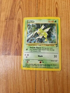 RARE HOLO SCYTHER 17/130 ORIGINAL BASE SET 2 POKEMON CARD WOTC - Picture 1 of 2