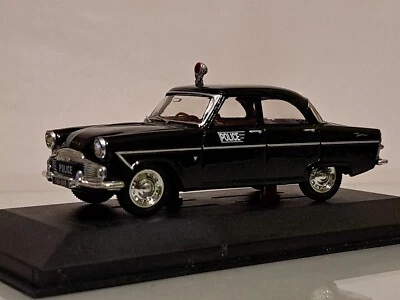 1:43 scale Ford Zephyr Mkll Classic New Zealand Police diecast model car  - Image 1 of 4