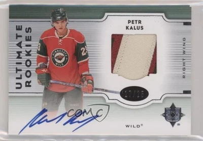 2007-08 Ultimate Collection Rookies /25 Petr Kalus #136 RPA Rookie Patch Auto RC - Image 1 of 2