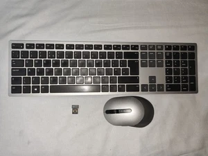 Dell Pro Plus, Model: KB7221Wt, Wireless Keyboard & Mouse, Dongle & Bluetooth - Picture 1 of 11