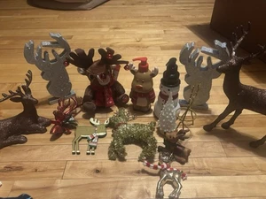 Bundle Of Reindeer Ornaments Soap Dispenser Figurines - Picture 1 of 6
