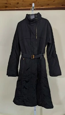 Jaqueta Gucci AW 2004 acolchoada corta-vento trincheira com cinto Tom Ford Runway 44 Itália - Imagem 1 de 4