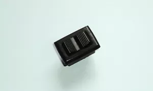 Mercedes W108 W109 W111 W116 orig. Interruptor elevalunas 8126 power window switch - Imagen 1 de 4