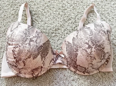 Sujetador Adrienne Vittadini Talla 40 DD Púrpura Piel de Serpiente Estampado Push Up Encaje Sexy Acolchado Foto 1 de 4