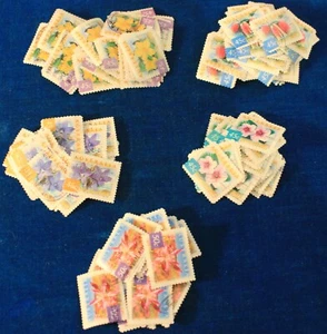 Australia over 150 used flower stamps 45 and 50 cent issues - Imagen 1 de 1