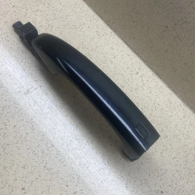 Manija puerta exterior AUDI A4 S4 A5 S5 S5 RS5 8T0837205A Foto 1 de 4