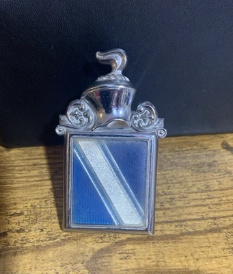 Original Vintage BUICK REGAL EMBLEMA 1248131 / 12709-1 Usado Foto 1 de 4