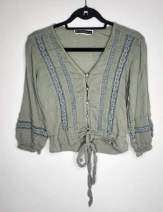 Abercrombie & Fitch Bluse Damen klein salbeigrün Spitze Knopf V-Ausschnitt Bindeband Taille - Bild 1 von 6