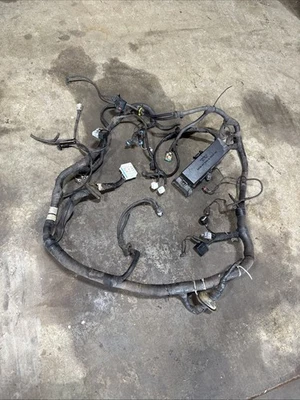 Жгут проводов двигателя 1999 Jeep Cherokee XJ (G99A) - Изображение 1 из 4