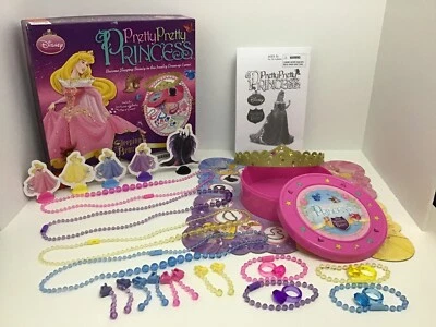 Pretty Pretty Princess Disney Sleeping Beauty Dress up Board Game Hasbro 2008 - Image 1 of 4