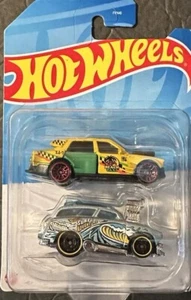 2023 HOT WHEELS Twin Pack Beach Taxi / Surf Adventure HWD00-JA10 - New - Picture 1 of 2