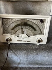 Vintage Westinghouse Ivory H-351T7 Bakelite Radio RECEIVES STATIONS - Picture 1 of 11