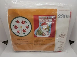 The Creative Circle #2305 Christmas Embroidery/Applique Kit YULE TREE SKIRT 1983 - Picture 1 of 3