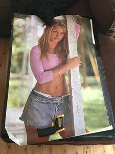 Póster Britney Spears vintage 1999 24x34 tapa rosa - Britney Brands - Imagen 1 de 15