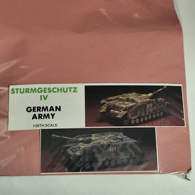 carro armato strumgeschutz german army 1/35 modellino - Immagine 1 di 2