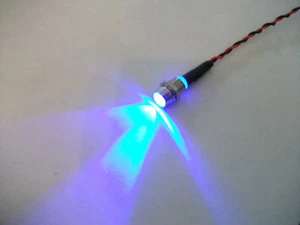BLINKENDE BLAUE LED 12 V (5 mm) MIT CHROMBLENDE - Bild 1 von 1