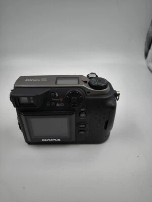 Olympus Camedia C-3000 Zoom Kamera - Gebraucht, Ungeprüft, Ohne Zubehör - Bild 1 von 4