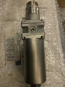 350-BBA CONTROLAIR PNEUMATIC REGULATOR - Picture 1 of 3