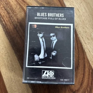 THE BLUES BROTHERS BRIEFCASE FULL OF BLUES RARE CASSETTE FREE POSTAGE TESTED - Picture 1 of 6