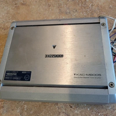 Kenwood KAC-M8005 5-Ch Marine Amplifier - 50W RMS x 4 + 500W RMS x 1 @ 2-Ohm - Image 1 of 4