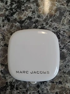 MARC JACOBS Mini 104 Tan-tastic! O!mega Bronzer-Coconut Perfect Tan NWOB - Picture 1 of 5