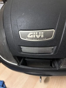 GIVI V45 TECH 45 Bauletto Monolock - Nero - Foto 1 di 4