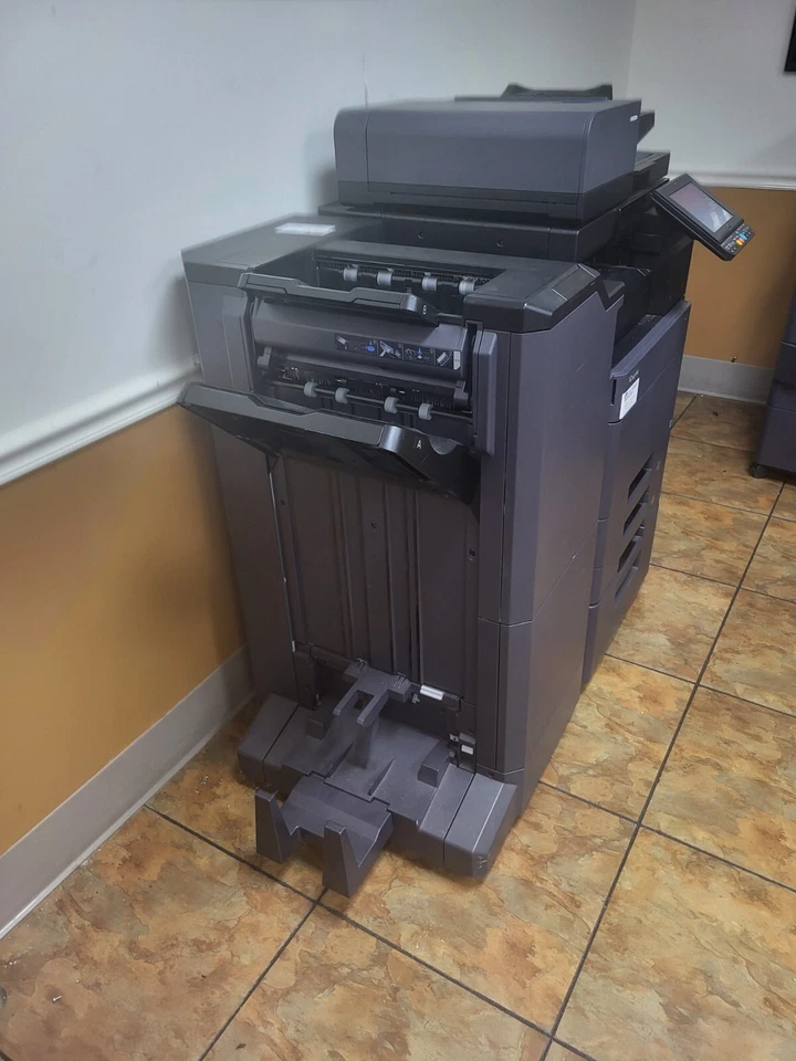 Kyocera TaskAlpha 5052ci with booklet finisher - Image 1 of 4