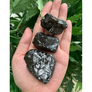 Shungite noble d'élite, shungite brute de catégorie A ++, shungite naturelle - Zdjęcie 1 z 8