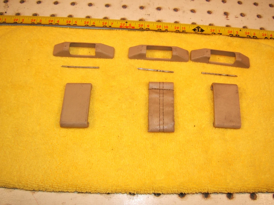 Mercedes W124 300TE TD escotilla trasera Gargo cubierta superior pergamino 2 ganchos/cubiertas/tirador Foto 1 de 4