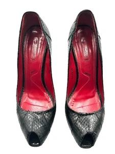 Tacones Cesare Paciotti de cuero negro con relieve de serpiente, talla 38 - Imagen 1 de 10
