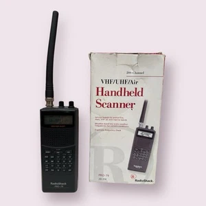 Radio Shack PRO89 200-Channel Handheld Race Scanner VHF/Air/UHF/800MHz - Zdjęcie 1 z 7