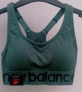 New Balance Sports Bra in Green, Size S - Picture 1 of 2