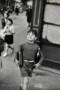 1954 Vintage HENRI CARTIER-BRESSON Rue Mouffetard Wine Boy Original Photogravure - Picture 1 of 1