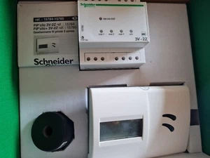 Schneider 15785 Fip Clic 3V-2Z 3 way load shedder 2 zone manager , 2 Z Pilot - Picture 1 of 2