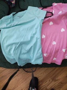 girls shirt size 6/7 (2) - Picture 1 of 2