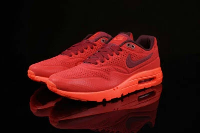 Nike Air Max 1 Ultra Moire Hombres talla 9 705297-600 Gimnasio Rojo/Equipo Rojo/UnvrsRojo Foto 1 de 4