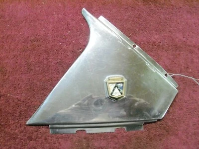 Ford Victoria 1951 techo trasero pilar adorno moldura 1A-6050254-B Foto 1 de 4