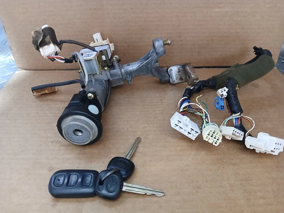 1995-1998 OEM Toyota Avalon  Factory Ignition Switch assembly with Key & Plugs - Image 1 of 4